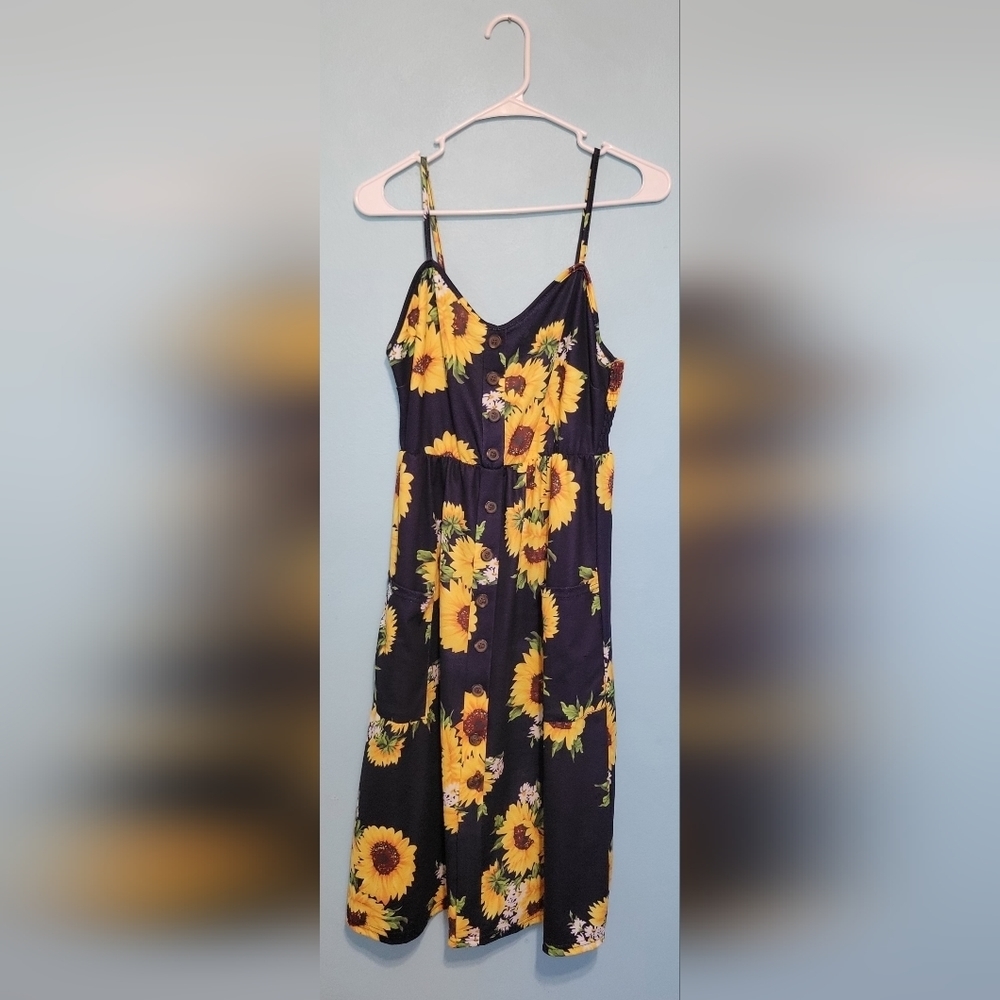 NWOT women's dress W/ pockets | midi | sunflower